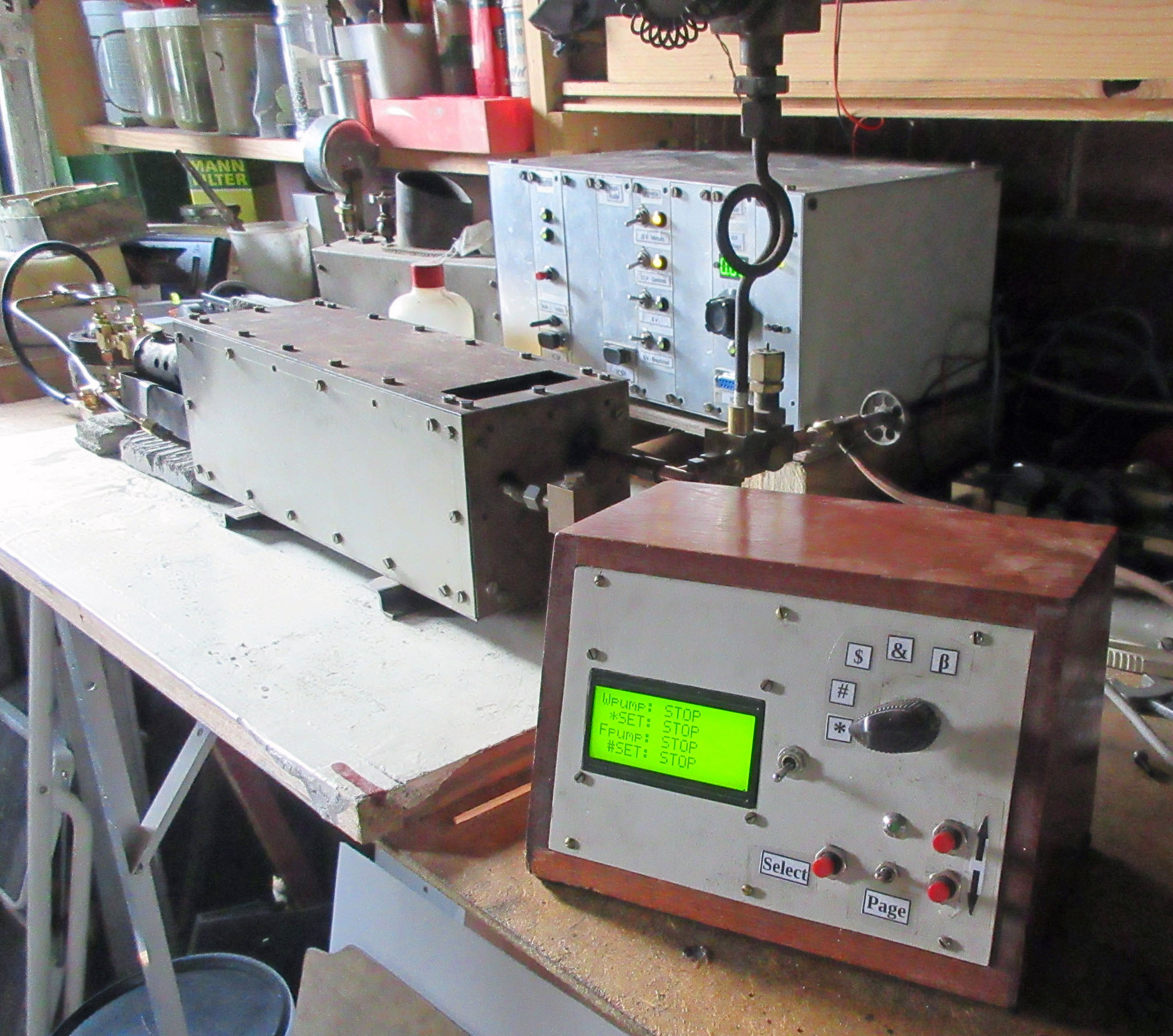 semi portable control -display box.jpg